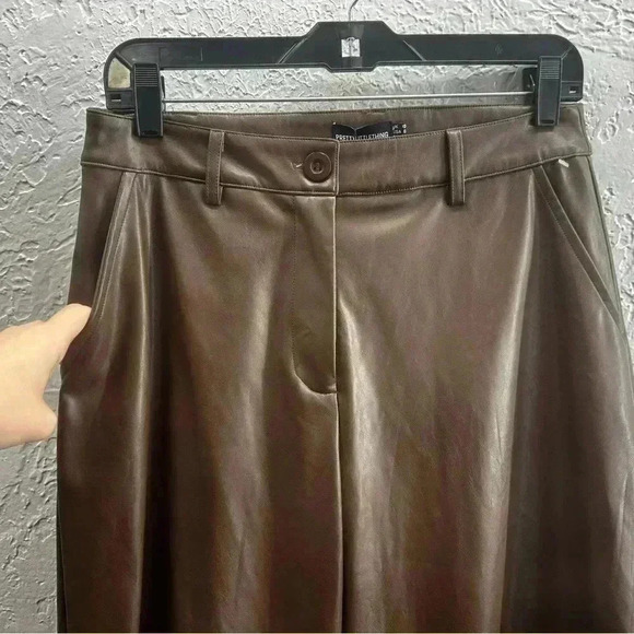 PrettyLittleThing Chocolate PU High Waist Wide Leg Pants Size 6 - Picture 2 of 12